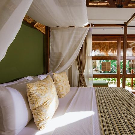Las Palmas Villas And Casitas Siargao 제너럴 루나 객실 사진