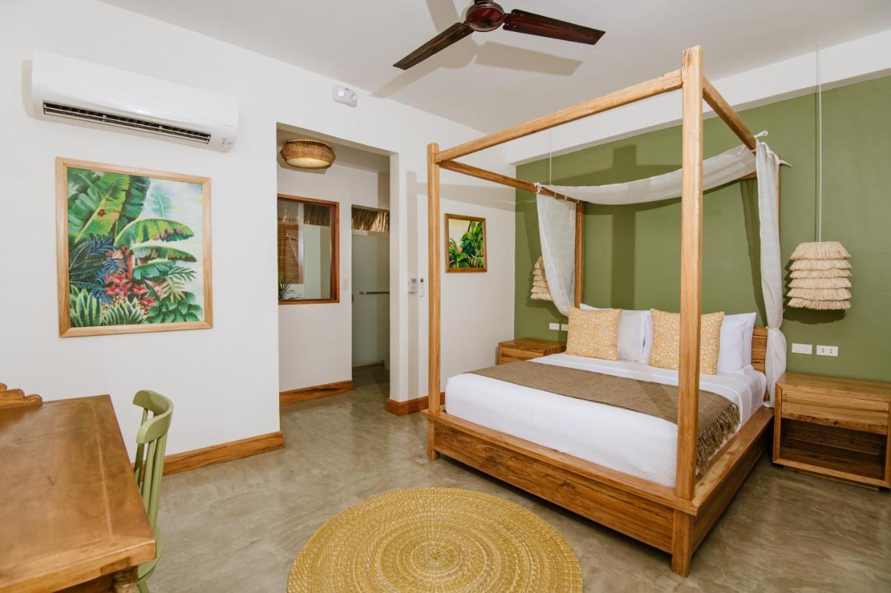 Las Palmas Villas And Casitas Siargao 제너럴 루나 외부 사진