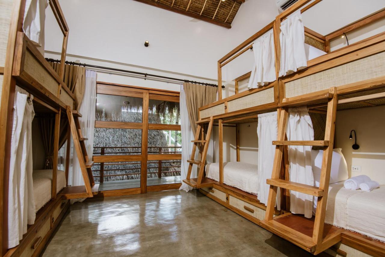 Las Palmas Villas And Casitas Siargao 제너럴 루나 외부 사진