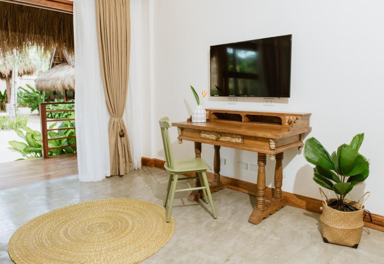 Las Palmas Villas And Casitas Siargao 제너럴 루나 외부 사진